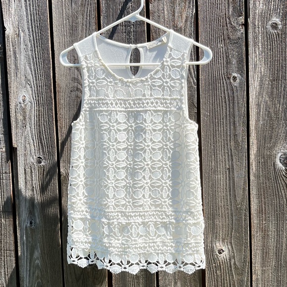 Live to be spoiled cream lace top size medium - Picture 7 of 10